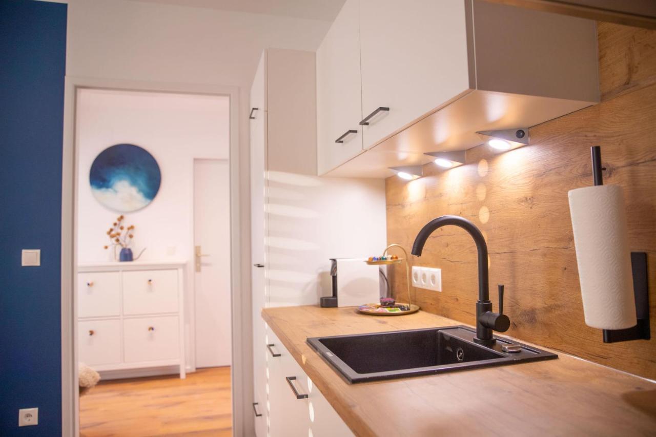 Room 4 Art Apartments Nr.3 In Vienna Center Bagian luar foto